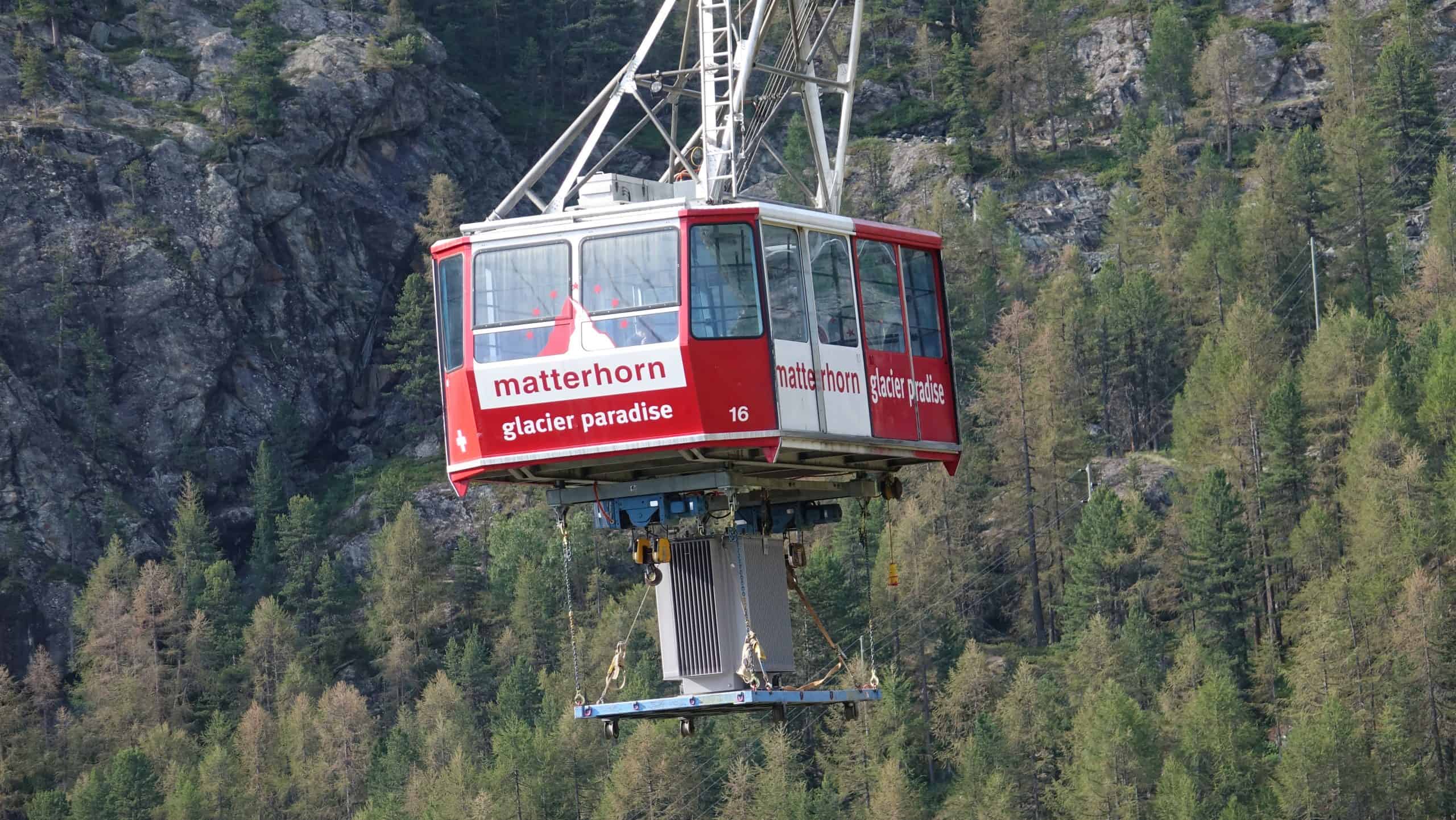 Transformer transportation with cableway