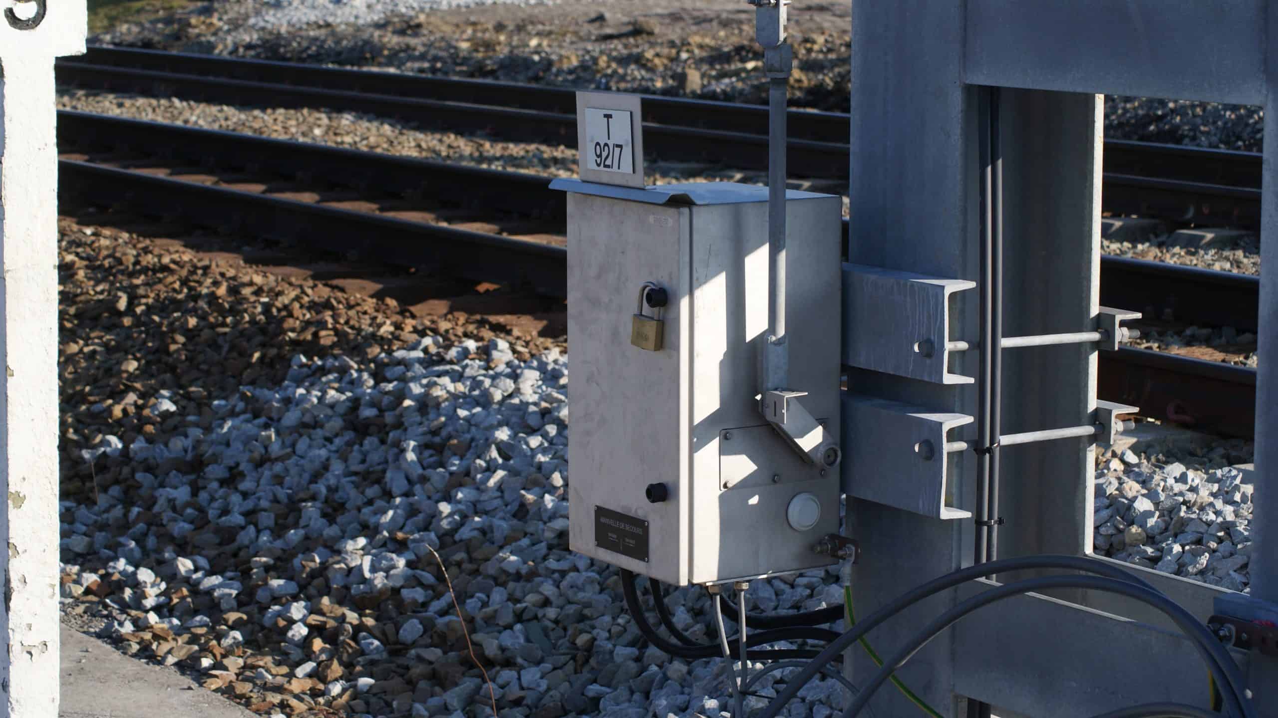 Railway switch motor drive Railway switch motor drive